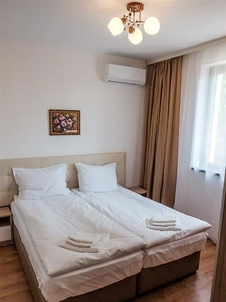 Cabacum Plaza Hotel Golden Sands