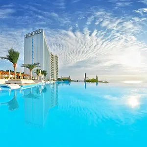 International Casino & Tower Golden Sands
